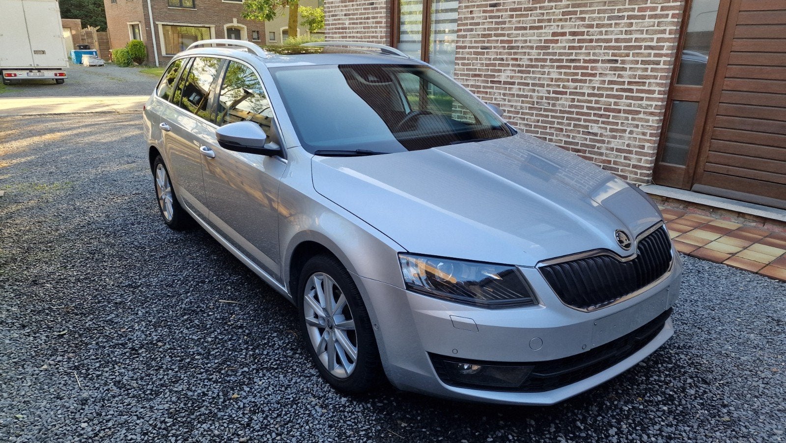 Skoda octavia 1,6 Tdi DSG full option, Auto's, Leder, 5 deurs, Particulier, Parkeersensor