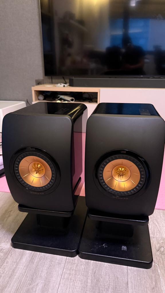 Kef LS50 noir en parfait état, TV, Hi-fi & Vidéo, Enceintes, Comme neuf, Enlèvement ou Envoi