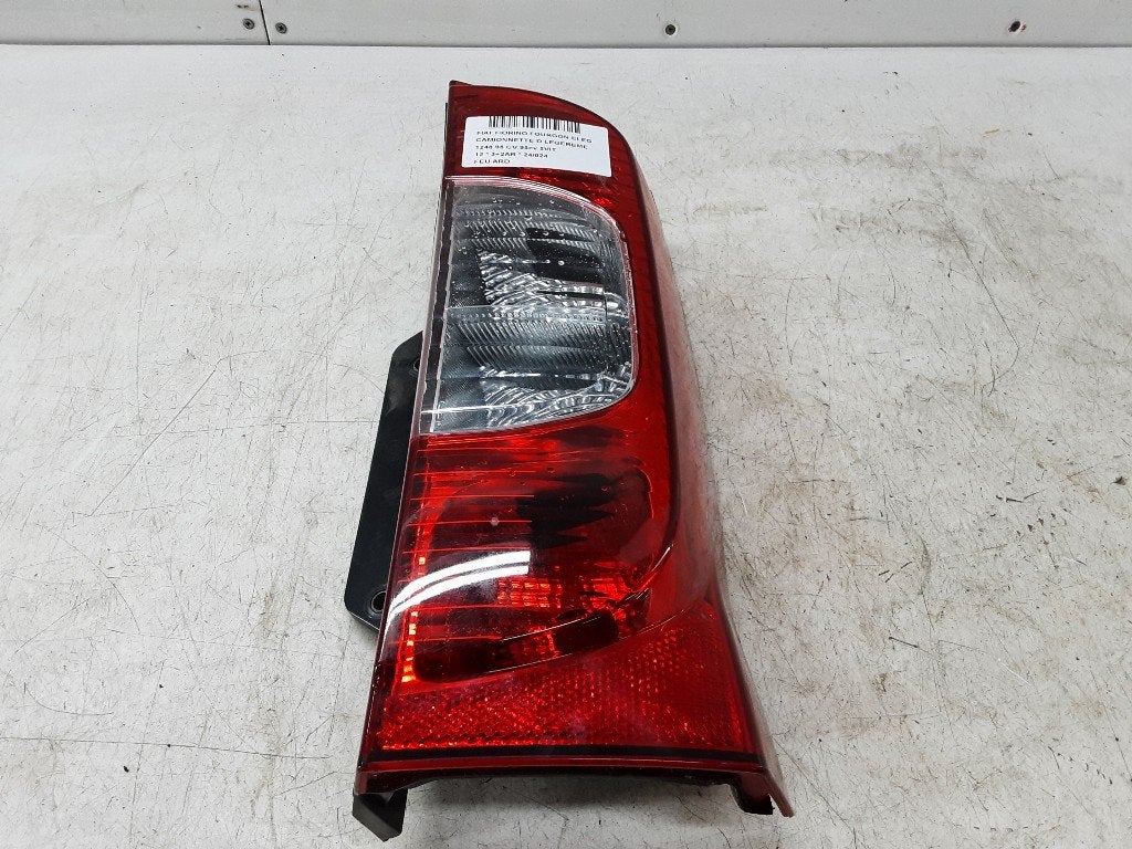ACHTERLICHT RECHTS Fiat Fiorino (225) (01353205080E), Auto-onderdelen, FCA Germany GmbH, Gebruikt, IPC D1-09 Bahnhofsplatz
65423  Rüsselsheim am Main, DE