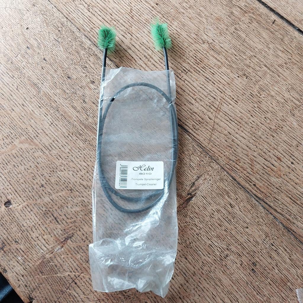 Brosse trompette, Enlèvement