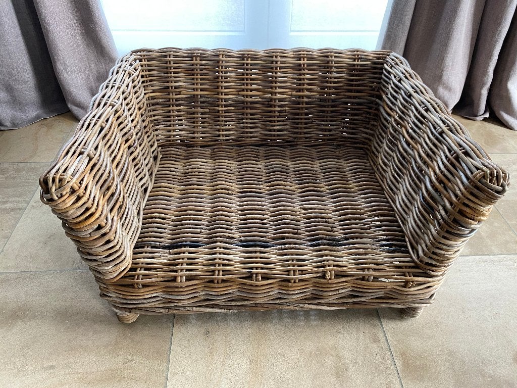 RIETENHONDMANDJE TE KOOP, Dieren en Toebehoren, Ophalen, Gebruikt, Riet