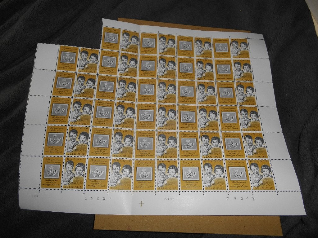 Planche de 29 timbres belge Jeunes Philatélistes 1960, Enlèvement ou Envoi