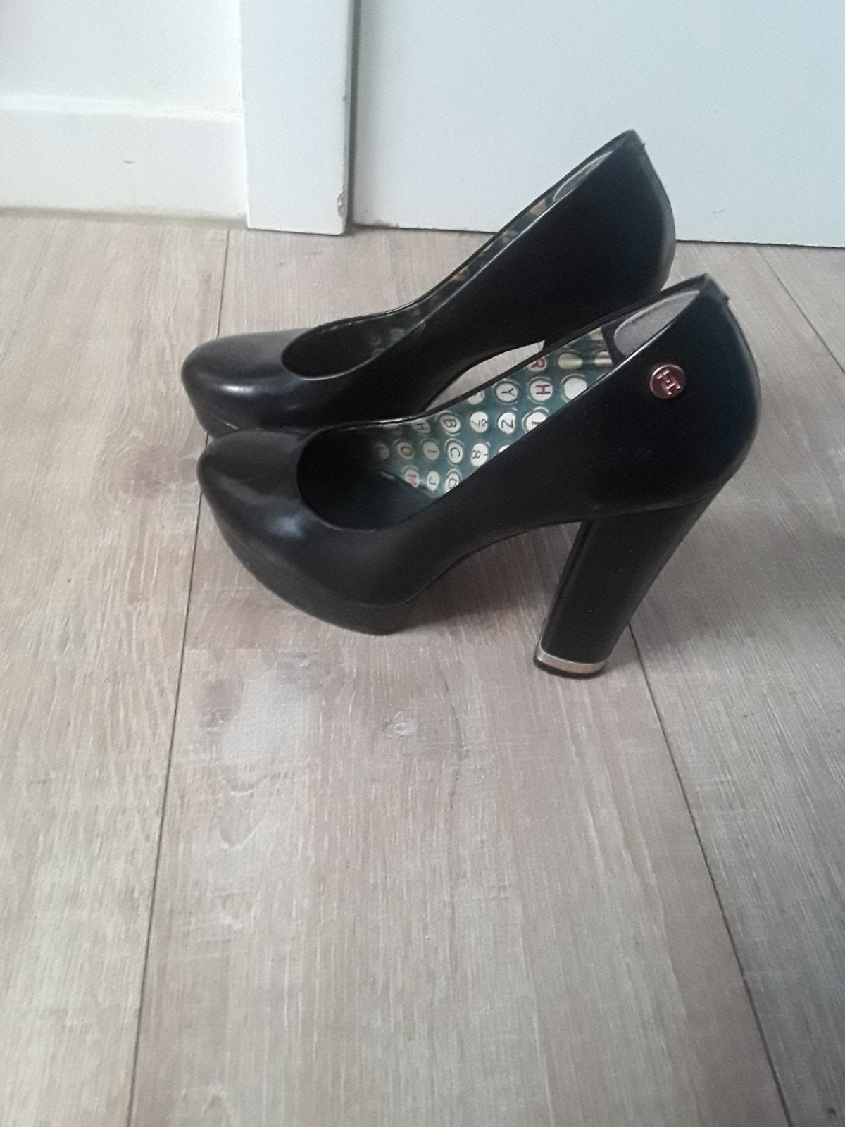 Pumps Voor Vrouw, Hobby & Loisirs créatifs, Jeux de société | Autre, Enlèvement