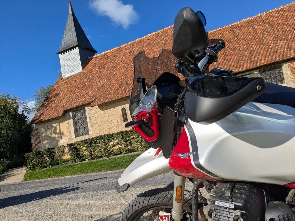 Moto Guzzi V85tt 2019-2023 wind deflector-anti buffering-, Ophalen of Verzenden, Nieuw