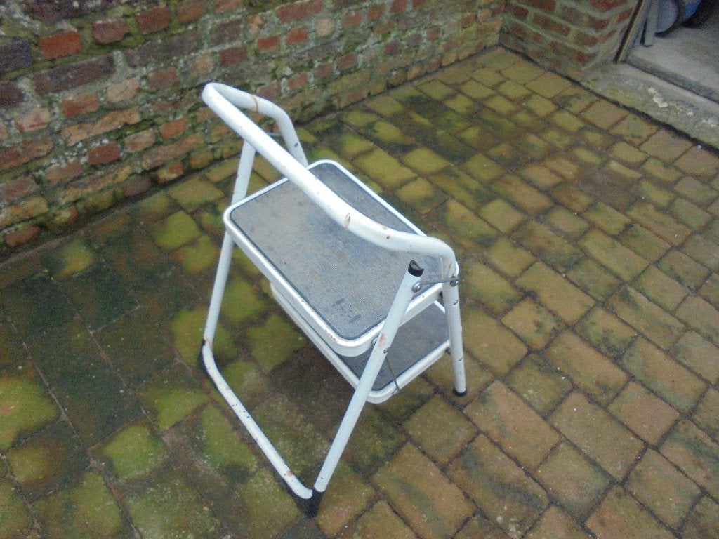 escabelle, Bricolage & Construction, Pliable ou rétractable/escamotable, Moins de 2 mètres, Échelle, Enlèvement