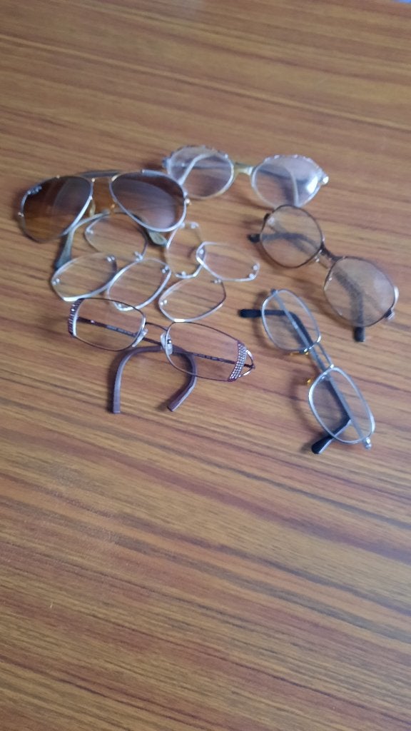 Ancienne monture de lunettes, Bijoux, Sacs & Beauté, Lunettes de Soleil & Lunettes | Femmes, Utilisé, Lunettes de soleil, Ray-Ban
