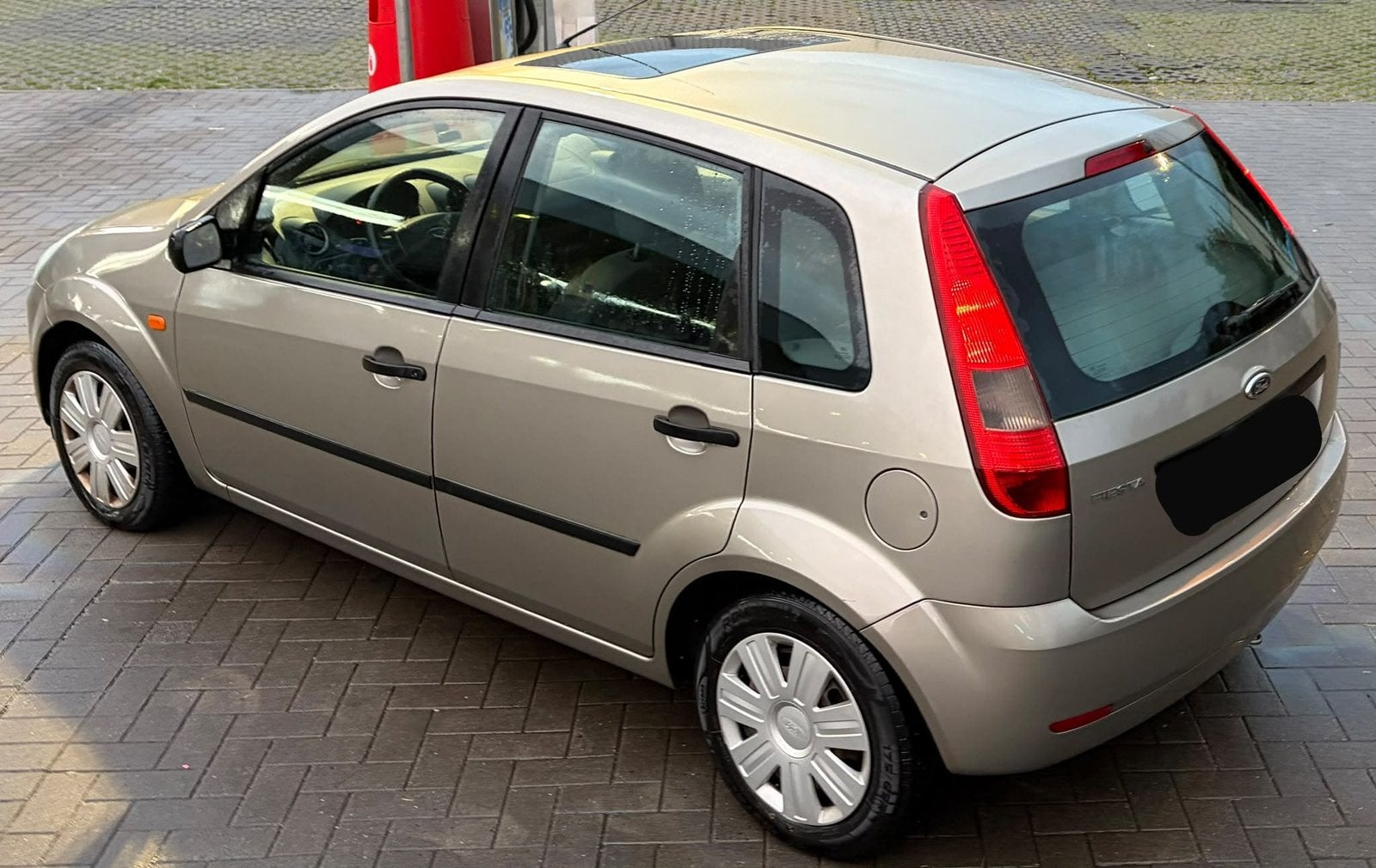 Ford Fiësta 1.4i | In zeer goede staat | Open dak | Lage km, Auto's, Ford, Particulier, Fiësta, ABS, Airbags, Alarm, Bluetooth