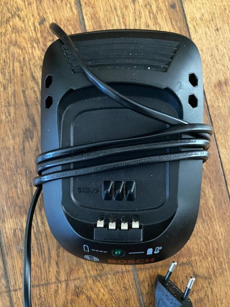 Oplader Bosch, Tuin en Terras, Snoeischaren, Ophalen, Gebruikt, Bosch