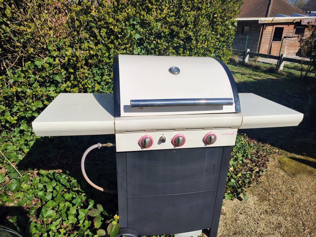 Barbecook à gaz - 3 brûleurs + tables d'appoint, Enlèvement, Utilisé, Barbecook