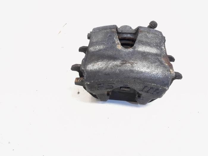 Etrier de frein (pince) avant gauche d'un Volkswagen Golf, Autos : Pièces & Accessoires, Freins & Transmission, Volkswagen, Utilisé