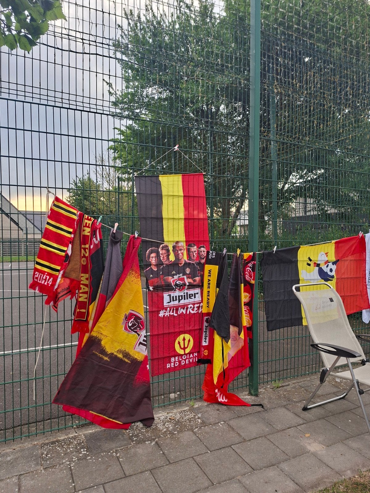 Rode duivels ,Supporter voor de België op het WK ,, Ophalen