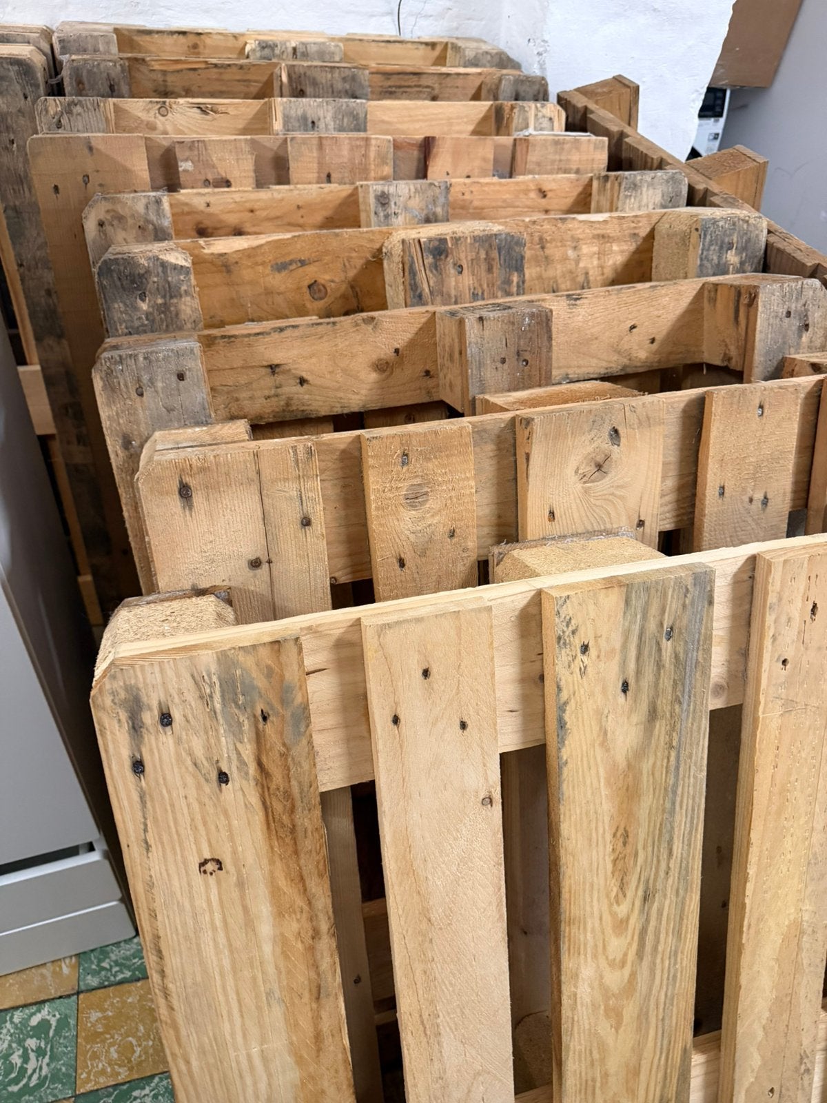 Palettes européennes, Enlèvement, Comme neuf