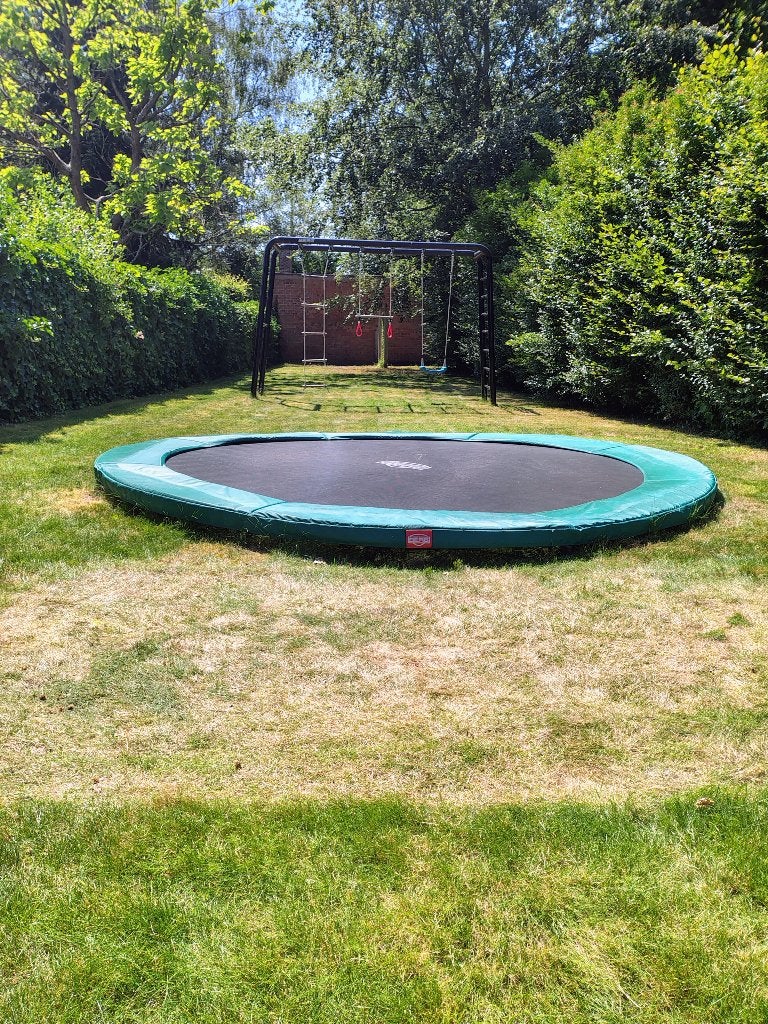 Trampoline, Enlèvement, Utilisé