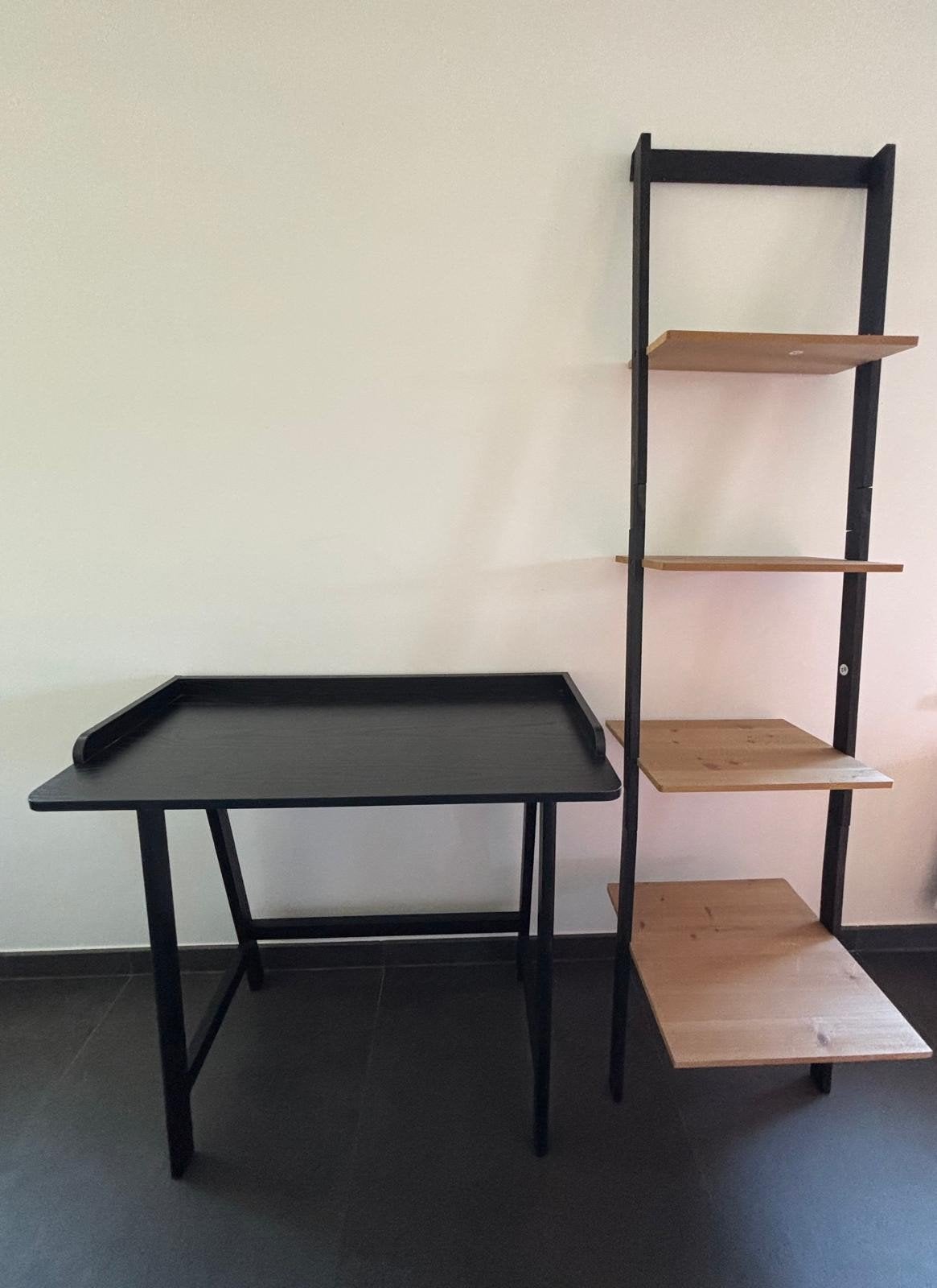Bureau, table, porte-échelle, Enlèvement