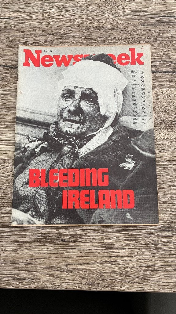 NEWSWEEK 1972 - BLEEDING IRELAND, Boeken, Tijdschriften en Kranten, Ophalen of Verzenden, Gelezen, Krant