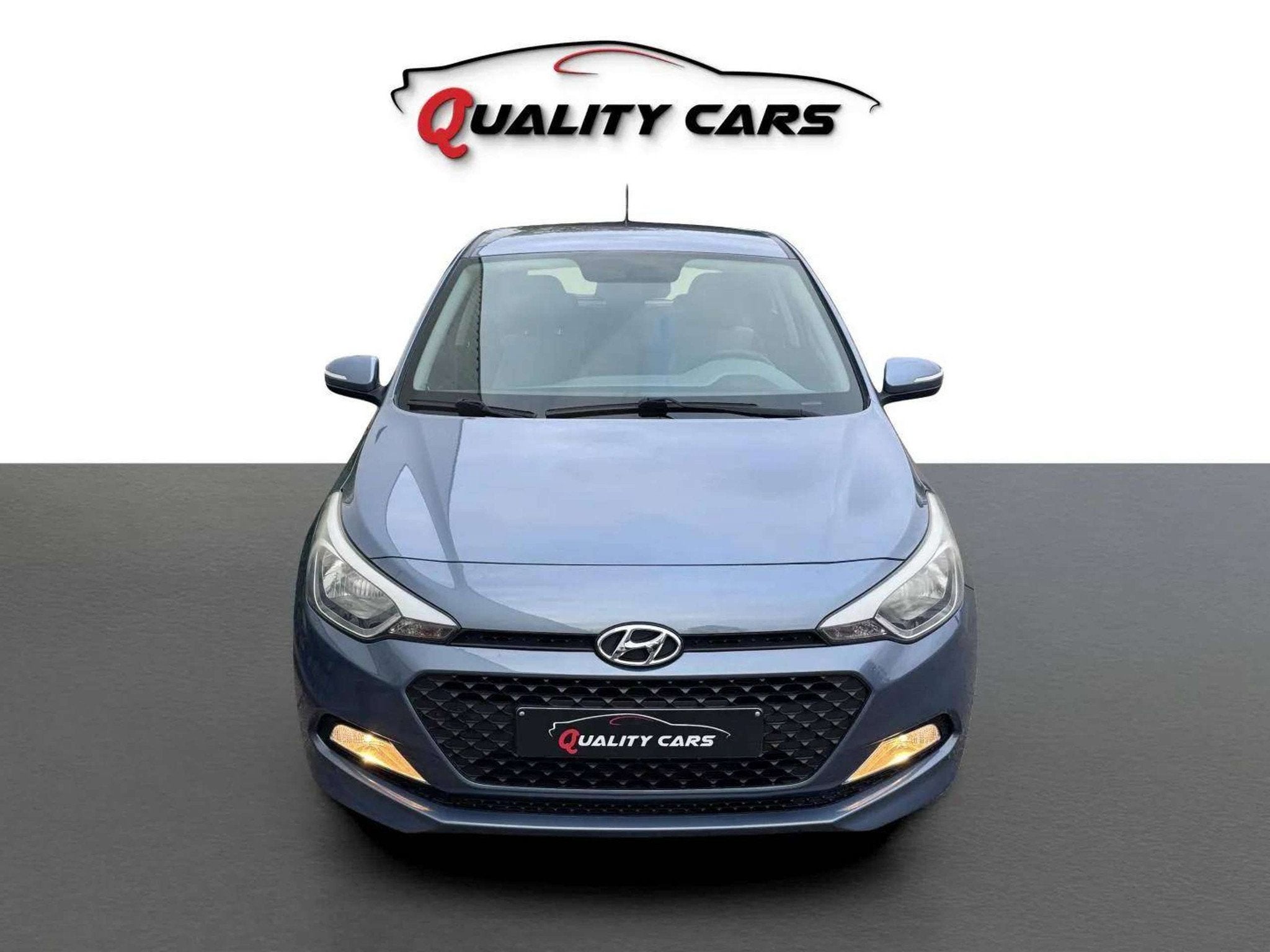Hyundai i20 1.2i | 63.000 KM! | Navi | CarPlay | Garantie, Autos, Argent ou Gris, Achat, 74 ch, Euro 6