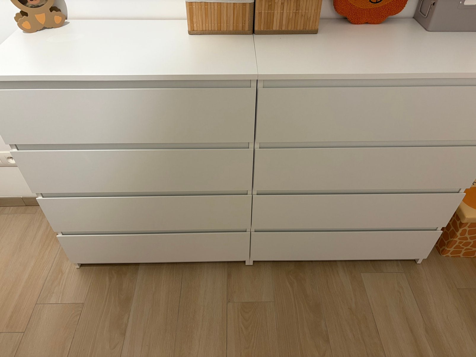 2 commodes JYSK, Maison & Meubles, Armoires | Commodes, Enlèvement, Comme neuf