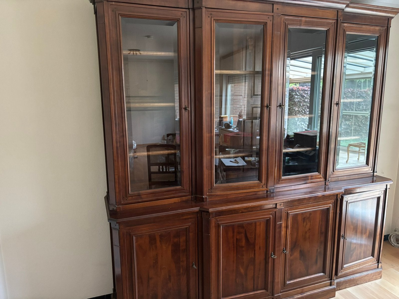 Bibliothèque en acajou à quatre portes vitrées, XIXe siècle, Maison & Meubles, Enlèvement ou Envoi, Comme neuf