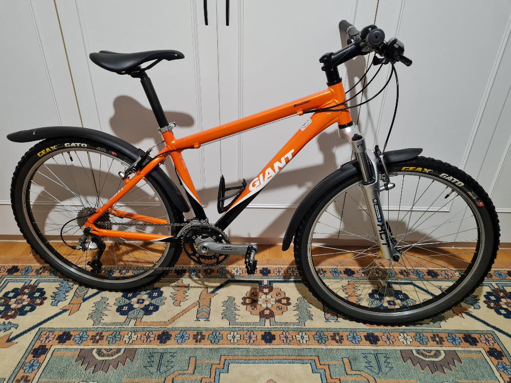 Mountainbike giant boulder, Fietsen en Brommers, Hardtail, Giant, Zo goed als nieuw, Ophalen