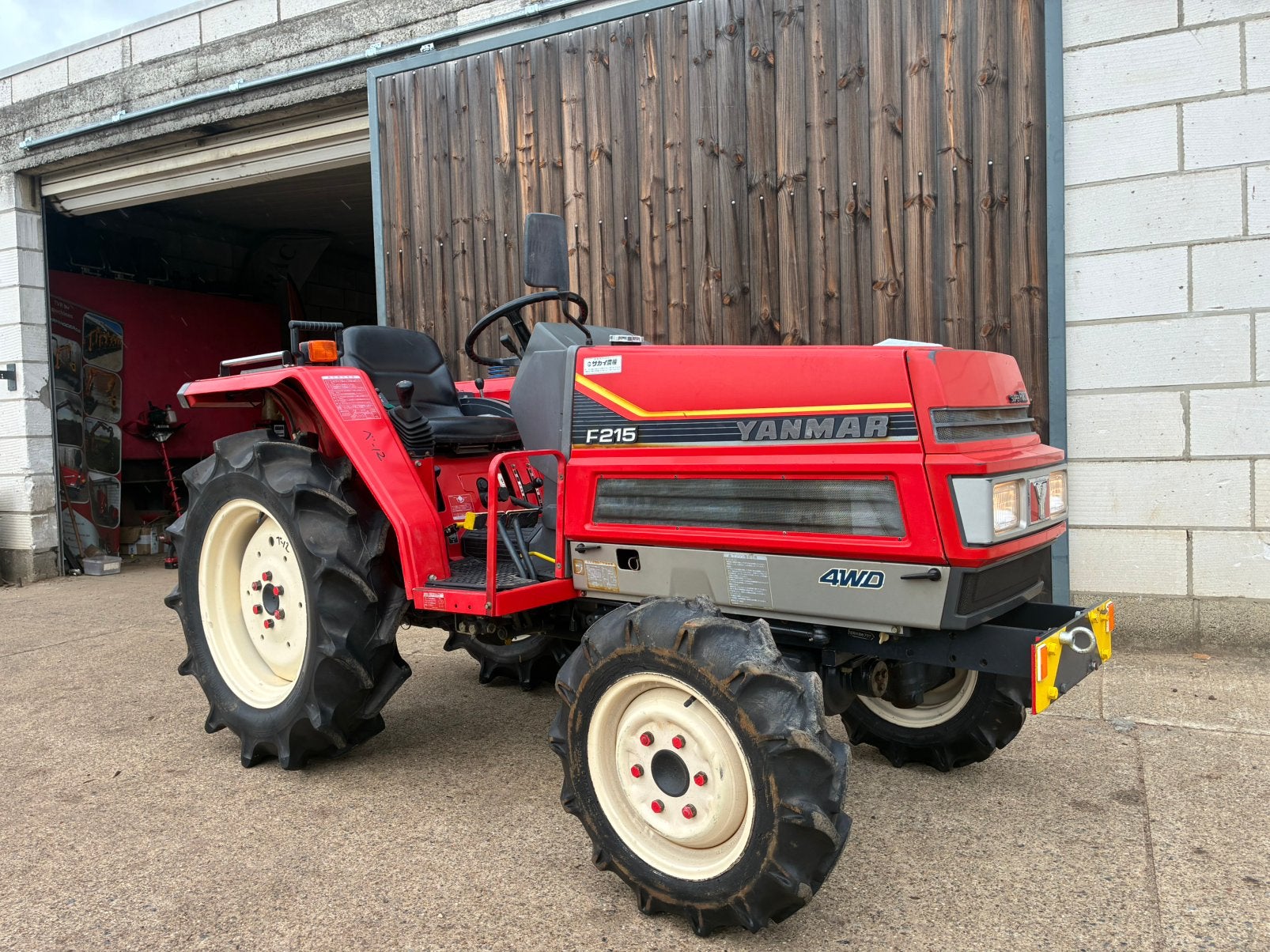 Minitractor Yanmar F215, Ophalen