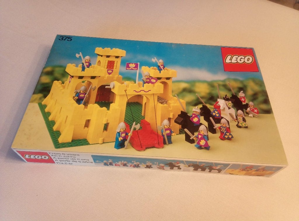 LEGO Classic Castle 375-2 Kasteel MET DOOS TOP!, Lego, Ophalen of Verzenden, Zo goed als nieuw, Compleet