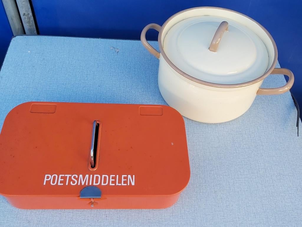 Emaille pan met emaille poetsmiddelen doos decoratie, Ophalen of Verzenden