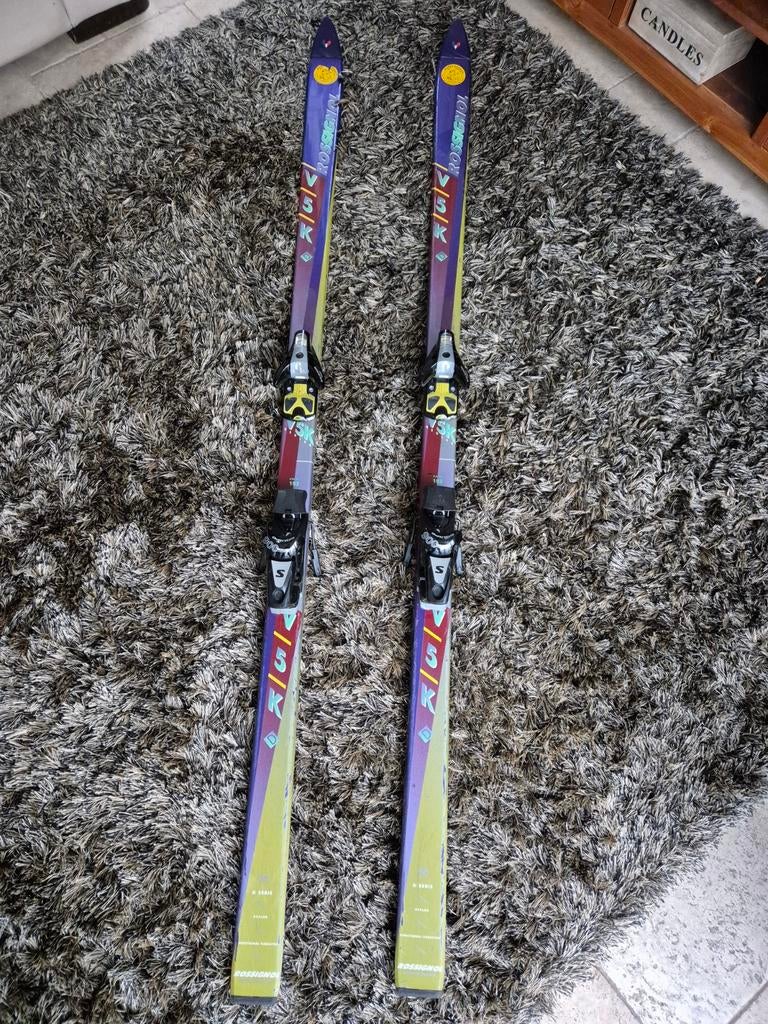 Ski Rossignol, Enlèvement, Rossignol