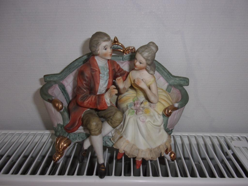 bibelot marquis avec dorure, Antiquités & Art, Enlèvement ou Envoi