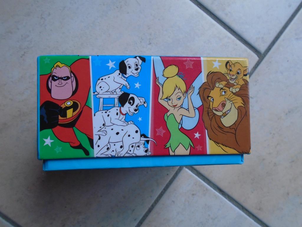 QUIZ ET DEFI"DISNEY"HACHETTE, Trois ou quatre joueurs, Enlèvement ou Envoi, Utilisé, HACHETTE DISNEY