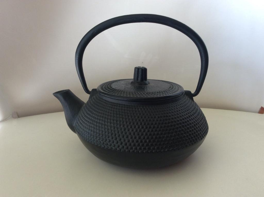Théière en fonte “Yamaguchi” Noire 0,3L, Maison & Meubles, Enlèvement ou Envoi, Comme neuf, Autres types, Autres matériaux