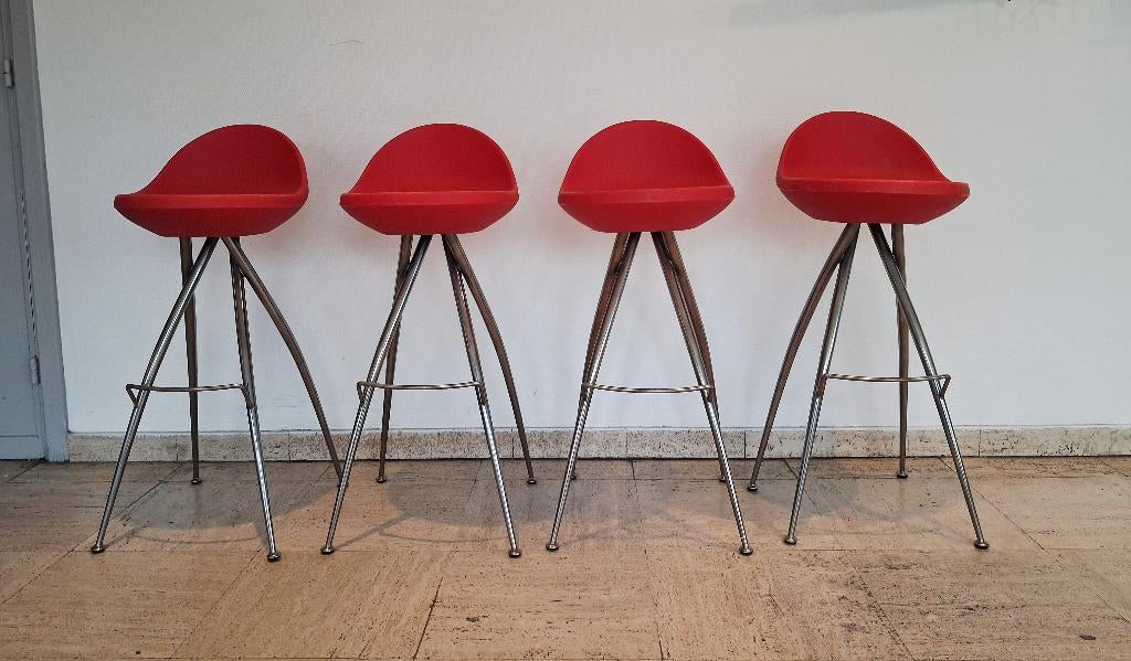 Set van 4 MIDJ barkrukken, Huis en Inrichting, Barkrukken, Gebruikt, 60 tot 90 cm, Kunststof, Metaal, 4 krukken, Met voetsteun