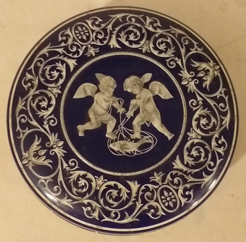 ancienne boîte en tôle De Beukelaer - anges pêcheurs, Collections, Boîte en métal, Enlèvement ou Envoi