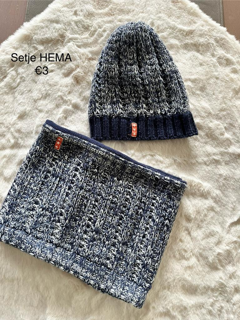 Muts en sjaal HEMA, Kinderen en Baby's, Kinderkleding | Mutsen, Sjaals en Handschoenen, Ophalen of Verzenden, Zo goed als nieuw