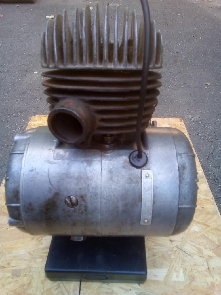 FLANDRIA-MOTOR MET 4 VERSNELLINGEN, BEGIN JAREN 60, Ophalen of Verzenden, Zo goed als nieuw, Blok, Overige merken