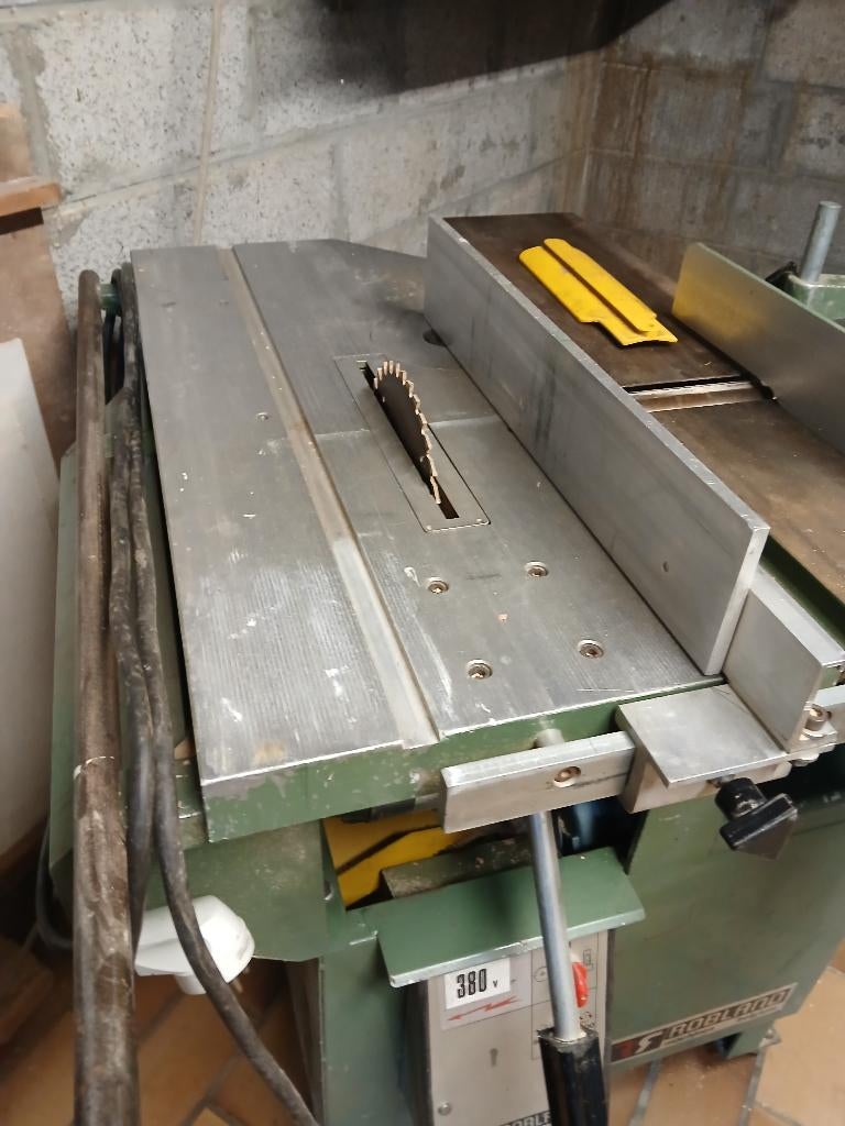 Machine combiné bois, Ophalen