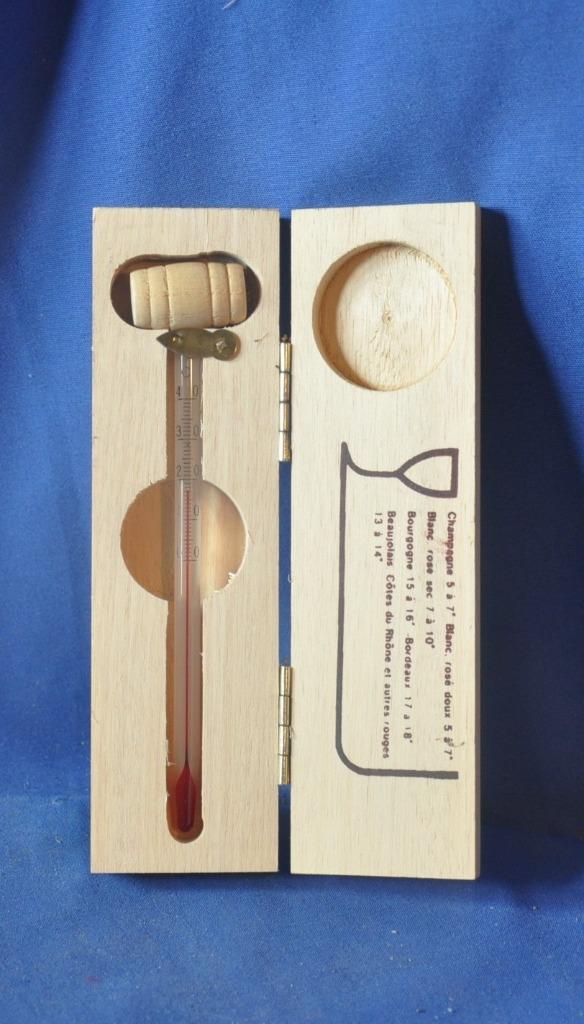thermomètre a vin dans sa boite en bois etat neuf, Verzamelen, Wijnen, Nieuw, Overige typen, Ophalen of Verzenden