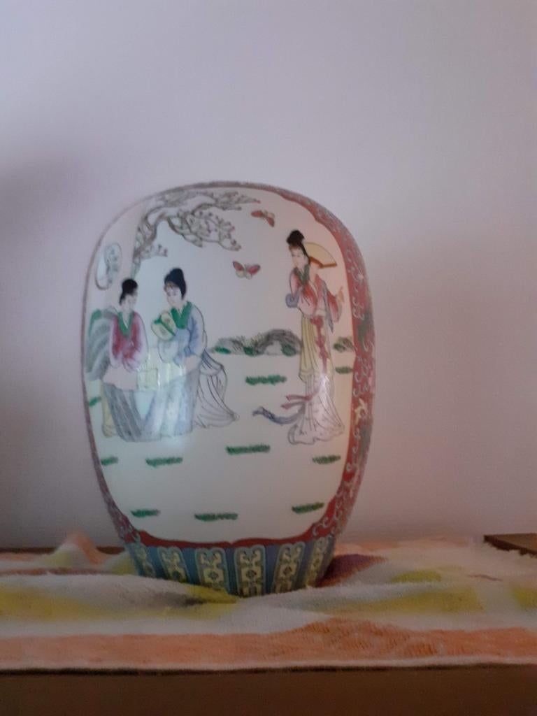 Oude chinese vaas, weg wegens overlijden, Antiek en Kunst, Ophalen of Verzenden