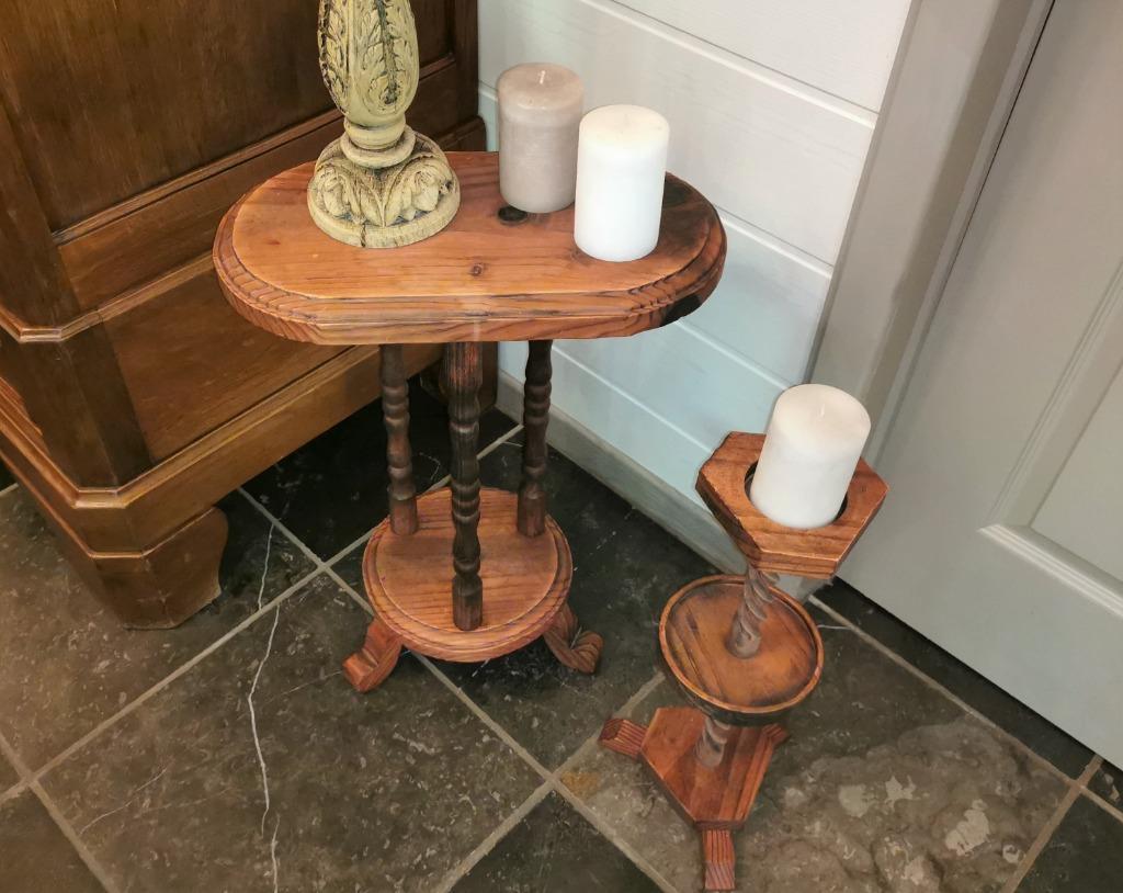 Leuk antieke houten bijzet tafeltje en houten kandelaar H 60, Gebruikt, 50 tot 75 cm, Ophalen of Verzenden, Kandelaar