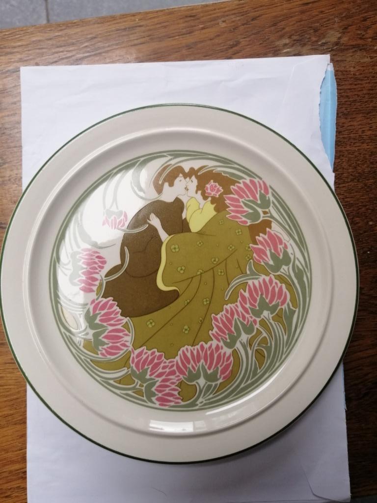 Assiette de décoration un couple de 25 cm de diamètre, Enlèvement