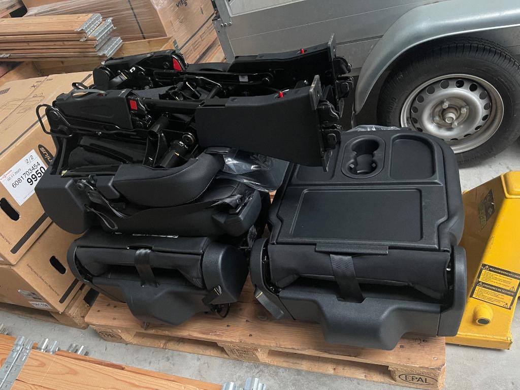3 autozetels Ford Tourneo NIEUW!, Auto-onderdelen, Ophalen, Nieuw, Ford