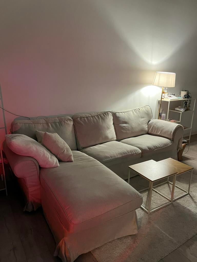 Lichtbeige lounge zetel, Ophalen, Nieuw, Driepersoons
