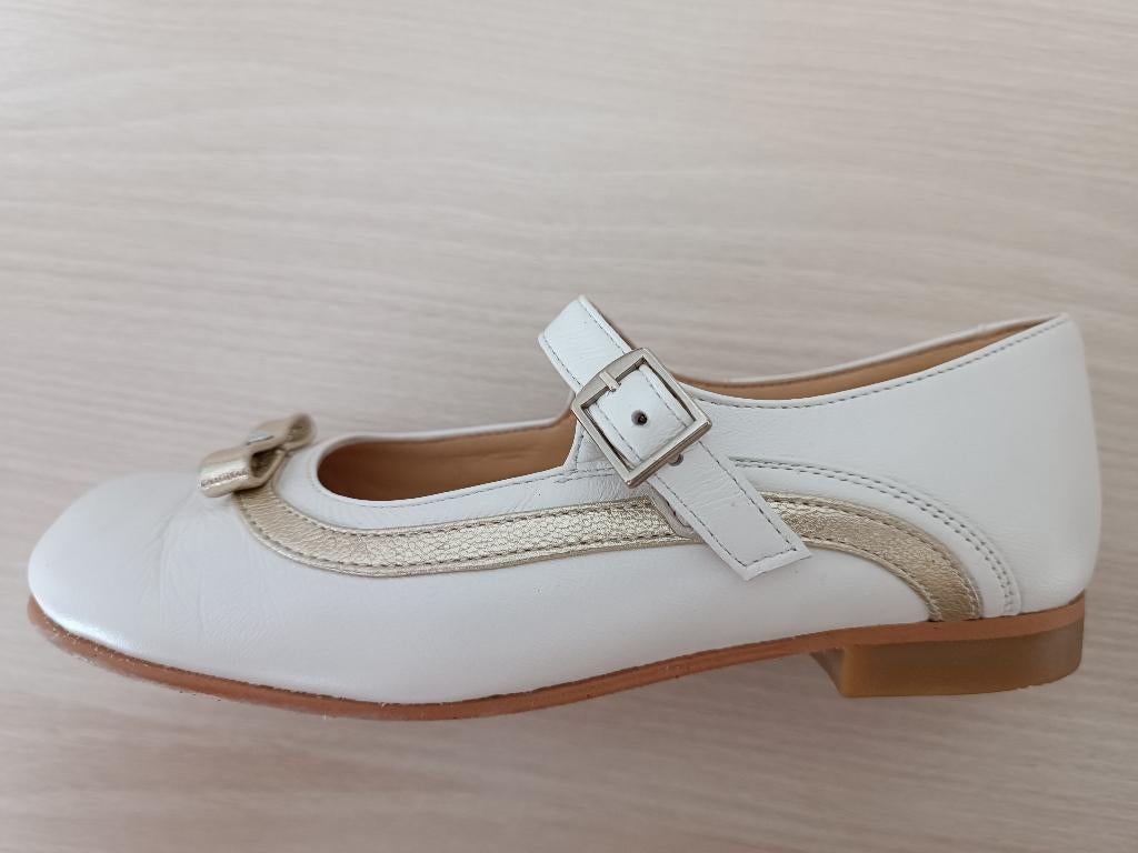 Schoenen (communie) -maat 31, Kinderen en Baby's, Kinderkleding | Schoenen en Sokken, Ophalen, Meisje, Landos, Schoenen