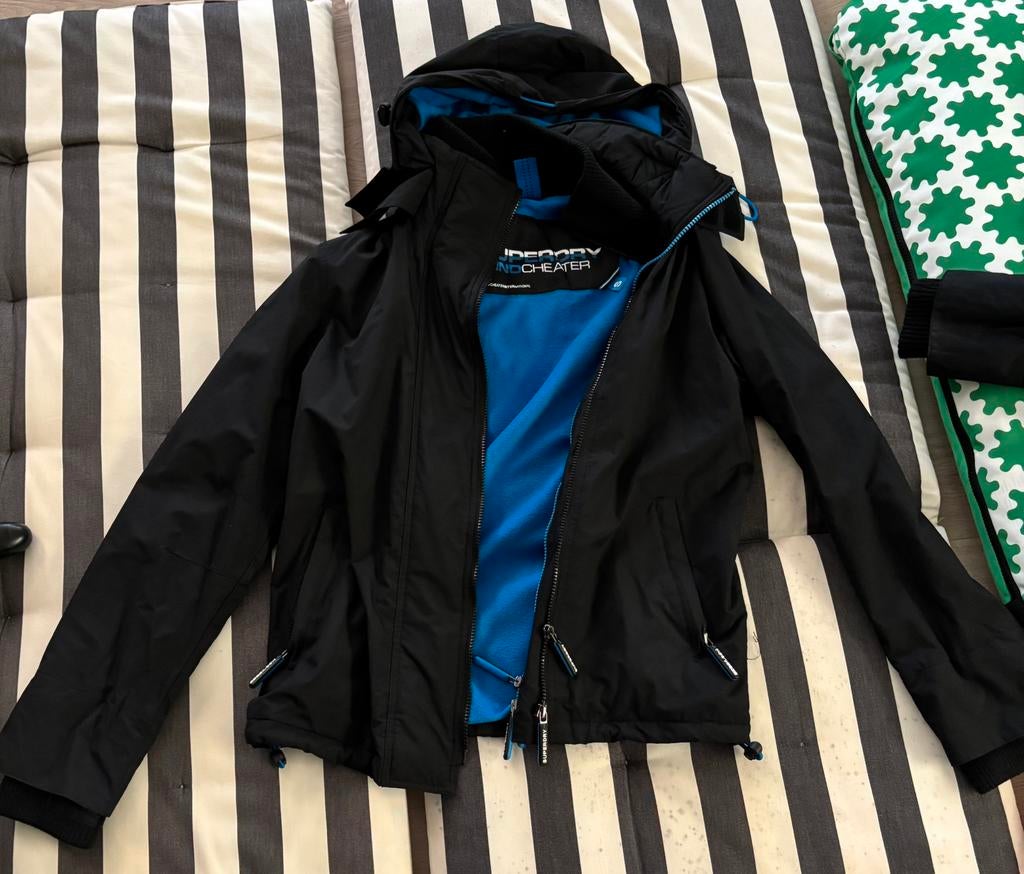 Superdry Winter Jacket maat S, Ophalen, Zo goed als nieuw, Maat 46 (S) of kleiner