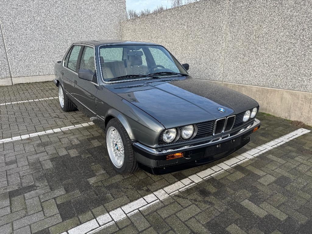 BMW 325e, Auto's, BMW, 4 deurs, Open dak, Handgeschakeld, Particulier