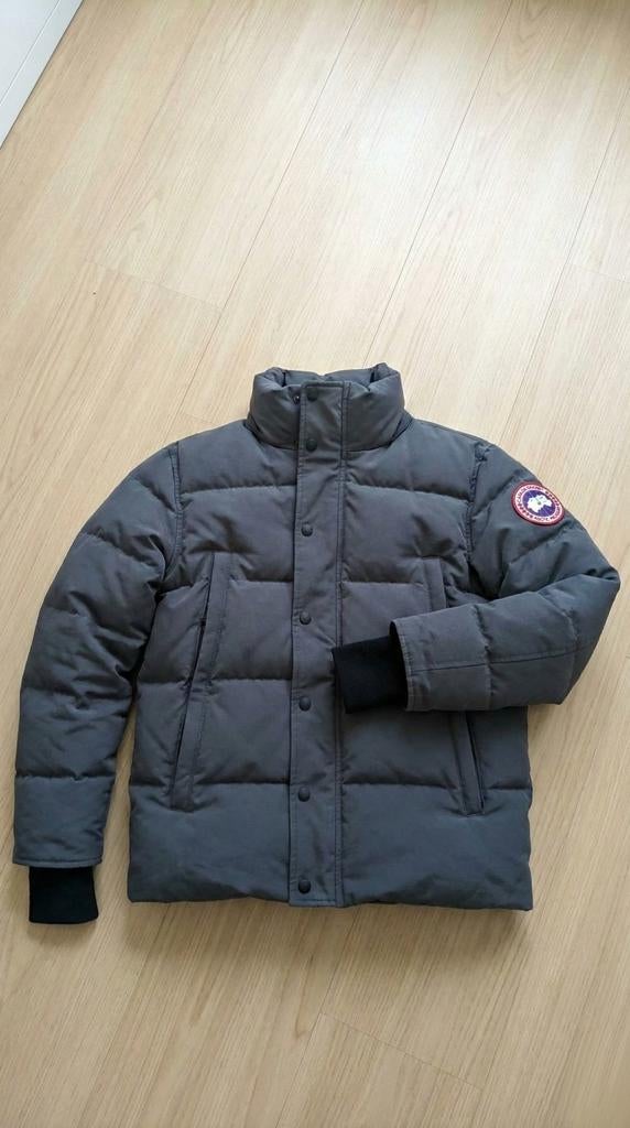 Canada goose grey wyndham, Ophalen, Maat 46 (S) of kleiner