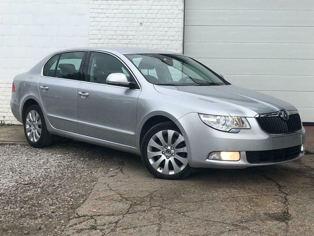SKODA SUPERB CUIR CLIM ELEGANCE, Autos, Skoda, Entreprise, Boîte manuelle, Noir, 5 portes