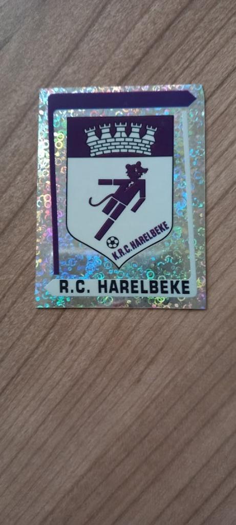 Panini Football 96. Autocollant emblème RC Harelbeke, Enlèvement ou Envoi, Comme neuf, Sport