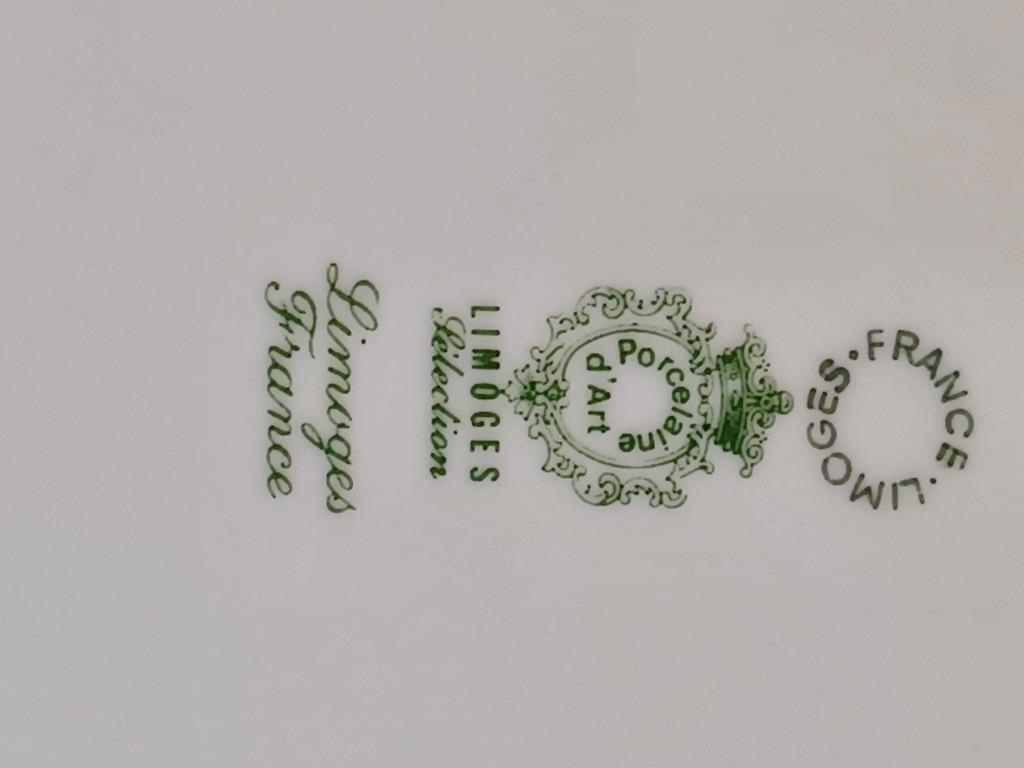 Superbe service en porcelaine de Limoges, Ophalen