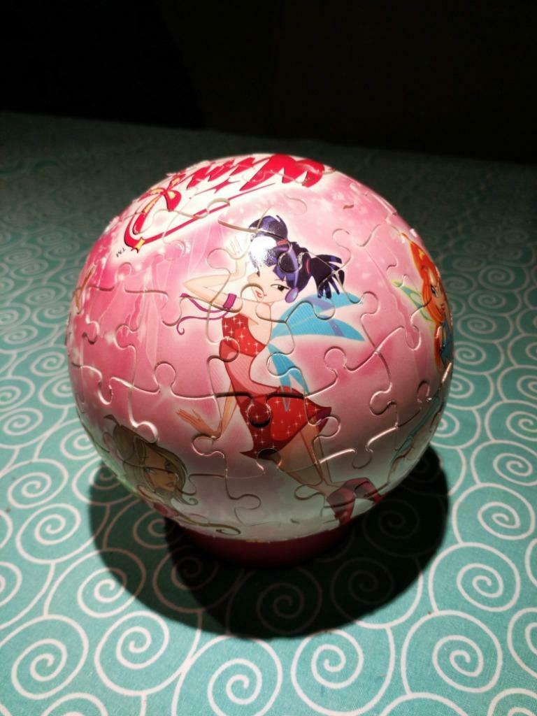 Winx Club Junior Puzzle ball, Ophalen of Verzenden, Meer dan 50 stukjes, Zo goed als nieuw, 6 jaar of ouder
