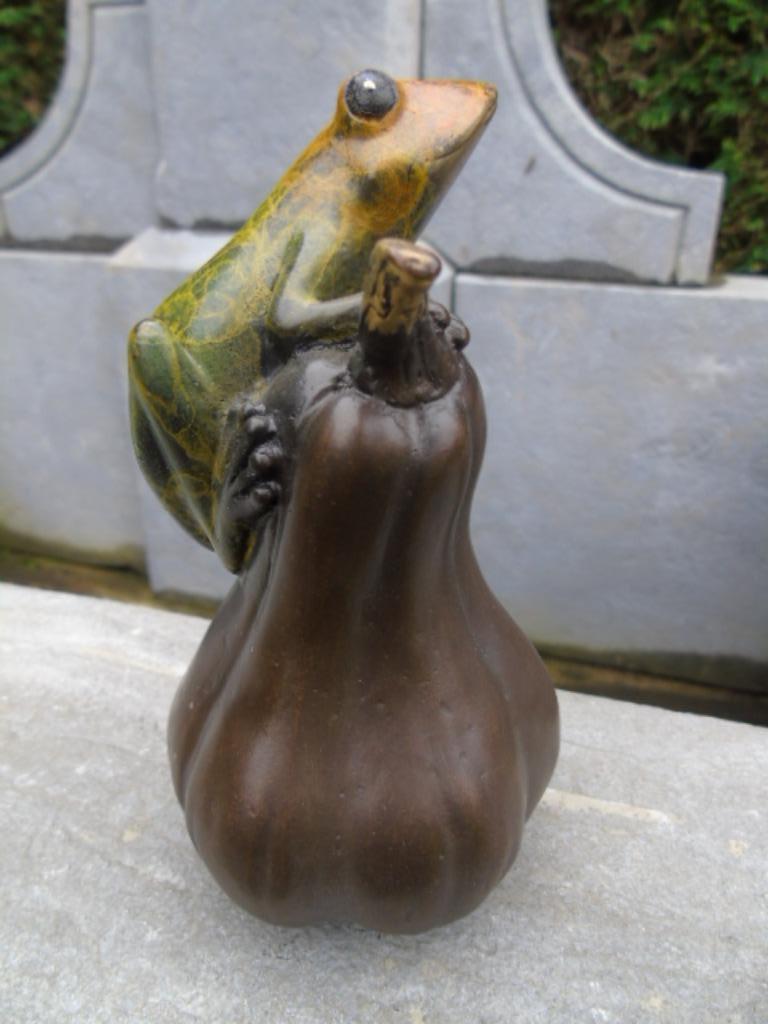 een kikker met een patina op een bronzen pompoen., Antiek en Kunst, Ophalen, Brons